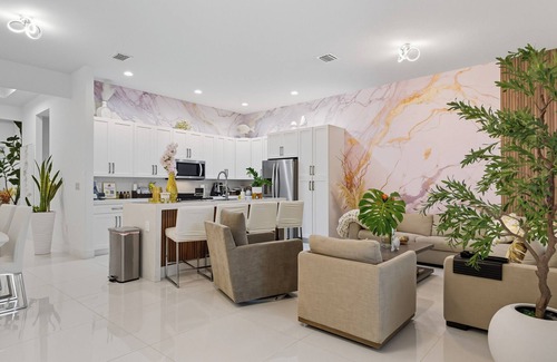 Homestead House | Villa Oasis with Heated Pool Gateway to Miami & Keys