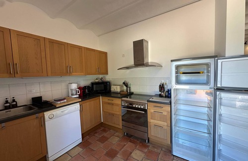 Rognes Villa | Villa of the Cypresses – Pool & Garden – Château Barbebelle