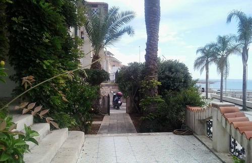 Marina di Ragusa Villa | villa of the wisteria house of Marina di Ragusa - near Montalbano's places
