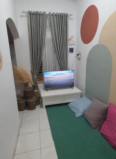 Depok House | Villa Omah Kali