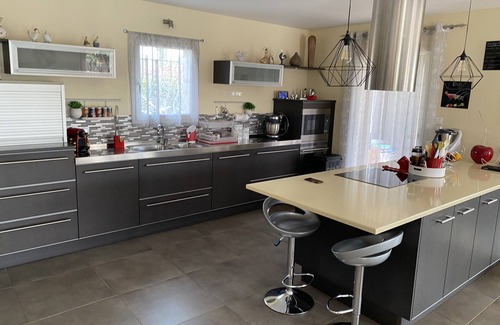Cabrieres Villa | Villa on the edge of Garrigues