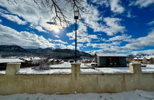 Bakuriani Villa | Villa on the Edge of the Forest