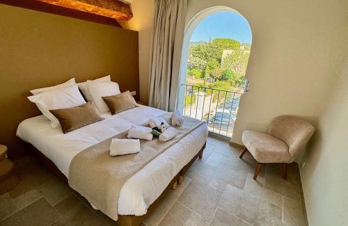 Les Lecques Apartment | Villa Onyra - Cabane du midi - Appartement avec terrasse à 100m de la mer