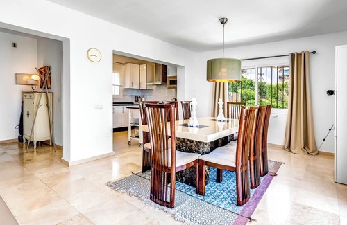 Torreblanca Villa | Villa 'Ophelia' with Sea View, Heated Pool & Wi-Fi