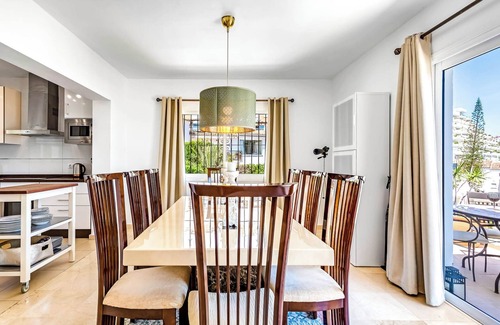 Torreblanca Villa | Villa 'Ophelia' with Sea View, Heated Pool & Wi-Fi