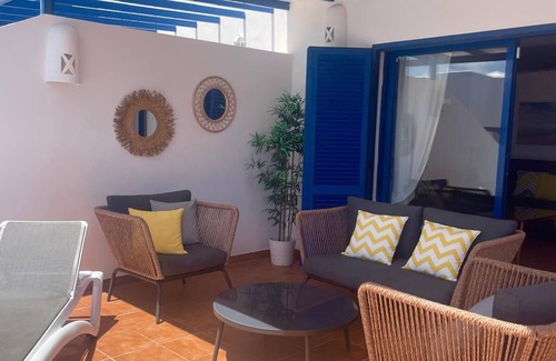 Playa Blanca Villa | Villa Optimist Rubicon, private pool, WIFI, sea views