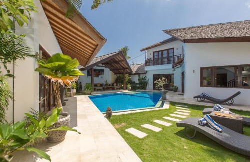 Nakula Villa | Villa Origami by Nagisa Bali