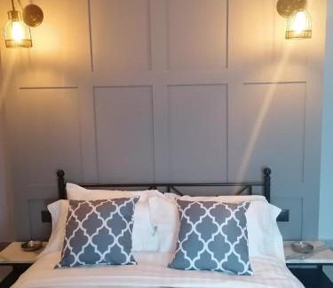 Otivar Hotel | Villa Otivar - Rio Verde