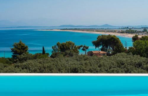 Agios Ioannis Villa | Villa Ouranos - Luxurius modern villa pool, close to the beach