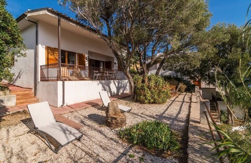 Cala Gonone Apartment | VILLA PALMA: elegant villa with enchanting view
