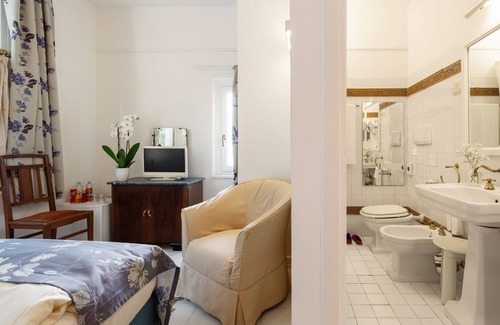 Pietrauta Hotel | Villa Pambuffetti