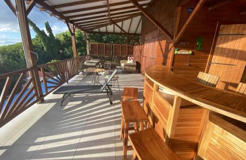 Pointe-Noire Villa | Villa panoramique à Pointe-Noire avec vue sur mer et piscine
