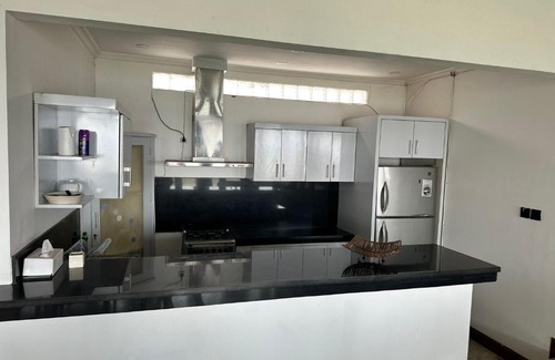 Senggigi House | Villa Pantai