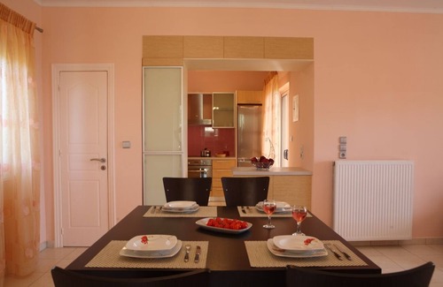 Evgiros Villa | VILLA PANTHEON, SYVOTA BAY, LEFKADA