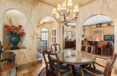 St. Tropez House | Villa Paradise! Enjoy the Emerald Coast!