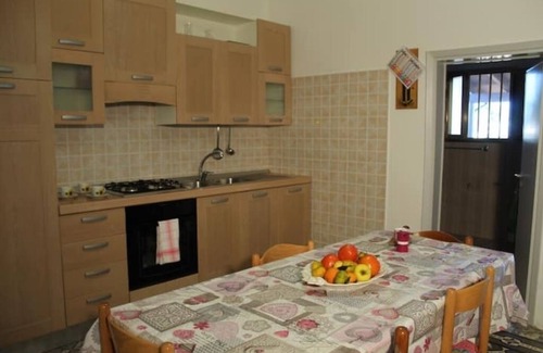 Posto Rosso House | Villa Pasquale Red Place