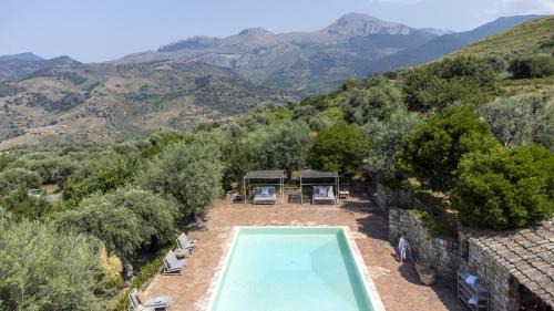 Collesano Villa | Villa Passulunara 14 by Massimo Villas