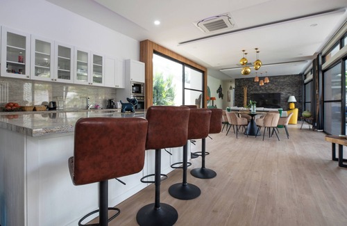 Rawai Villa | Villa Pattana Moon - 4 bedroom villa in peaceful Tambon Rawai, Phuket