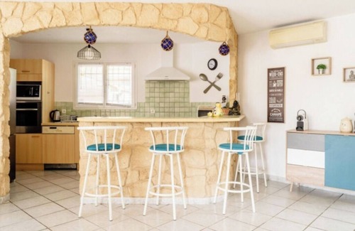 Ginestas Villa | VILLA PETITS OLIVIERS