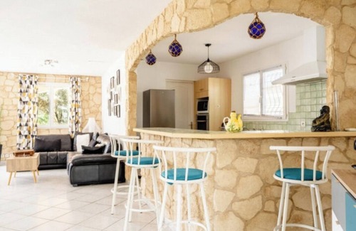 Ginestas Villa | VILLA PETITS OLIVIERS