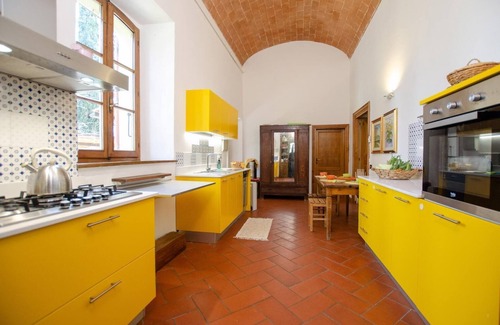 Cetona Villa | Villa Piandisette - Four Bedroom Villa, Sleeps 10