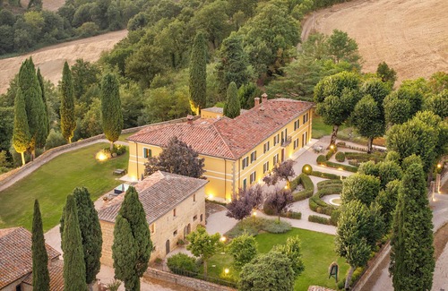 Montepulciano Villa | Villa Pianoia – Elegance and Historic Charm for Groups and Special Events