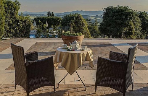 Iano Villa | Villa Pietrina: An elegant and welcoming three-story ancient watch tower surrounded by the greenery, with Free WI-FI.