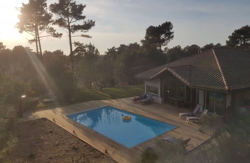 Moliets-et-Maa Villa | Villa 'Pin Bleu' close to the Sea with Pool & Wi-Fi