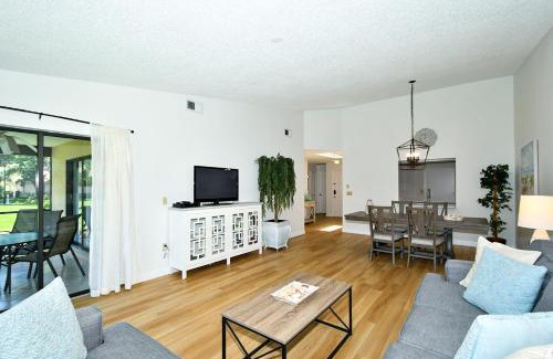 Sarasota House | Villa Pine Tree Pool close to the beaches Siesta Key