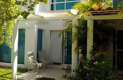Granjas del Marques House | Villa Playa Diamante