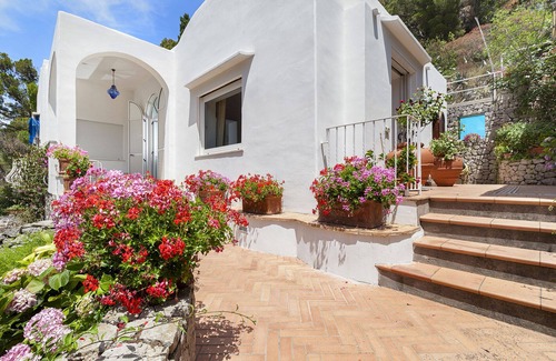 Capri Villa | Villa Polifemo with Swimming Pool, Sea View, Terrace and Garden