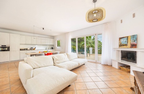 Capdepera Villa | Villa 'Polina' with Mountain View, Wi-Fi and Air Conditioning