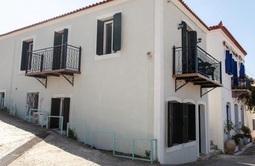 Poros Apartment | Villa @ Poros