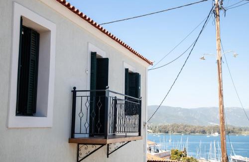 Poros Apartment | Villa @ Poros