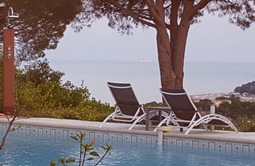 Cavalaire-sur-Mer Bed & Breakfast | Villa Port Sud