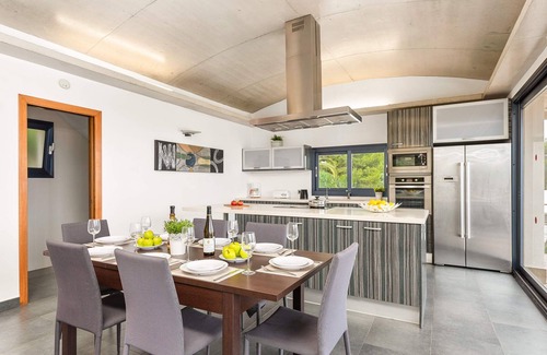 Punta Prima Villa | Villa Primasol by Villa Plus