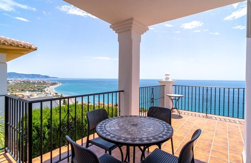 Punta Lara Villa | Villa Prime Seaview by Casasol