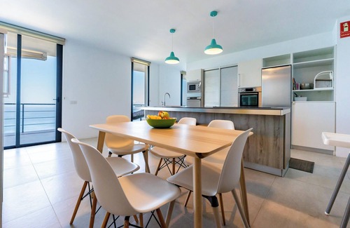 Tacoronte Villa | Villa "Prismar" close to the Sea with Sea View, El Teide Views, Pool, Wi-Fi & Terraces