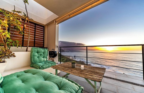 Tacoronte Villa | Villa "Prismar" close to the Sea with Sea View, El Teide Views, Pool, Wi-Fi & Terraces