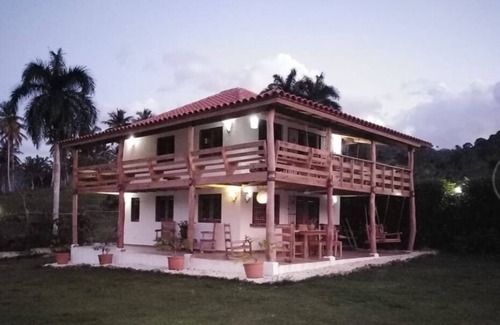 El Centro Villa | Villa, private grounds, peaceful retreat, close but yet secluded
