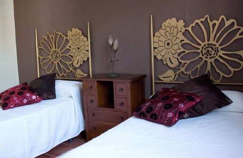 Las Arenas Villa | ✪ VILLA + PRIVATE POOL + BBQ + WiFi ✪