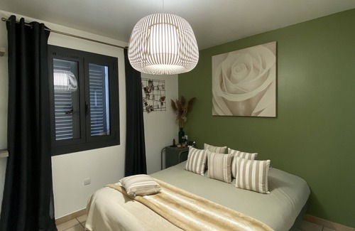 Le Puyricard Villa | Villa Provencale Avec Piscine à Proximité D'ok Corral et du Circuit du Castellet