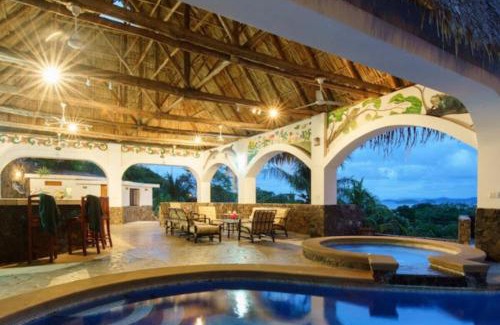 El Ocotal Villa | Villa Pura Vida - All Inclusive