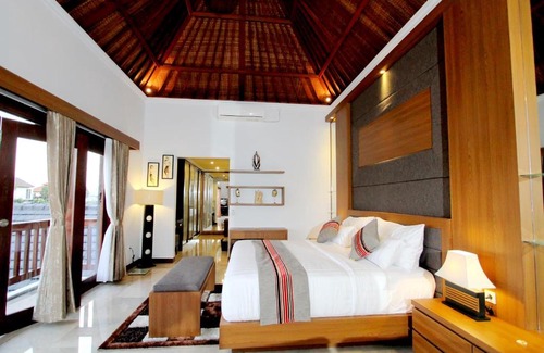 Berawa Villa | Villa Purnama