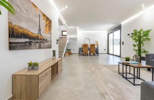 Canyelles Villa | Villa Rania