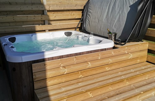 Cleder Villa | Villa Recente Avec spa à 250 m d une Magnifique Plage