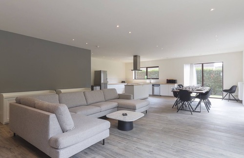 Sint Denijs-Westrem Villa | Villa Remis - perfect for nature hikes