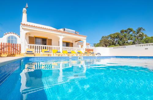 Carvoeiro Villa | Villa Renaissance by Algarve Vacation
