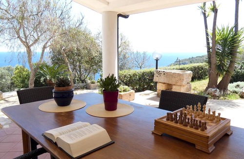 Marina di Novaglie Villa | Villa Resta – Private Garden with Stunning Sea Views