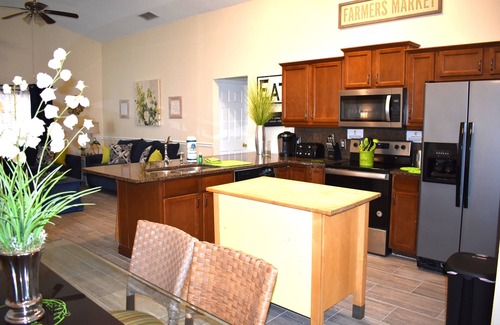 Eagle Pointe South House | Villa Reve - spacious 4 bedroom home, 2 bedroom suites, private pool, great location